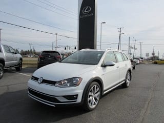 2017 Volkswagen Golf Alltrack TSI SEL 4Motion 3VWH17AU9HM540737 2017 Volkswagen Golf Alltrack TSI SEL 4Motion