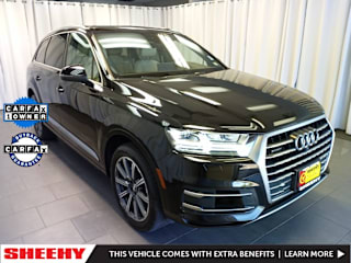 2017 Audi Q7 3.0T quattro Premium Plus WA1LAAF75HD033983 2017 Audi Q7 3.0T quattro Premium Plus