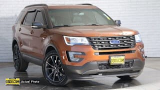 2017 Ford Explorer XLT 1FM5K8D87HGB07611 2017 Ford Explorer XLT