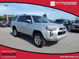 2021 Toyota 4Runner SR5 JTEMU5JR8M5845053 2021 Toyota 4Runner SR5