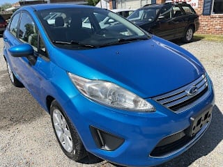 2012 Ford Fiesta SE 3FADP4BJXCM157004 2012 Ford Fiesta SE