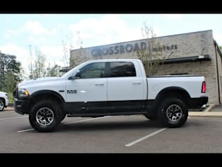 2017 Ram Pickup 1500 1C6RR7YT4HS586200 2017 Ram Pickup 1500