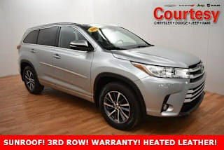 2018 Toyota Highlander XLE 5TDJZRFH5JS834792 2018 Toyota Highlander XLE