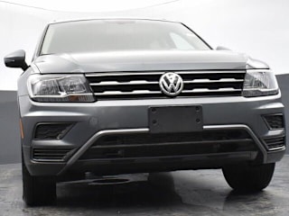 2020 Volkswagen Tiguan 3VV2B7AX2LM081710 2020 Volkswagen Tiguan