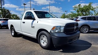2018 Ram Pickup 1500 Tradesman 3C6JR6DG4JG139993 2018 Ram Pickup 1500 Tradesman