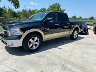 2017 Ram Pickup 1500 SLT 1C6RR7LT3HS529056 2017 Ram Pickup 1500 SLT