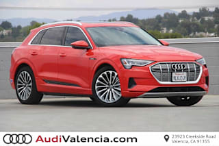 2019 Audi e-tron quattro Prestige WA1VAAGE0KB012368 2019 Audi e-tron quattro Prestige