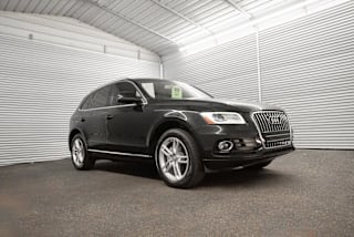 2014 Audi Q5 2.0T quattro Premium Plus WA1LFAFP7EA083234 2014 Audi Q5 2.0T quattro Premium Plus