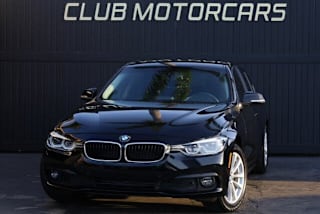 2018 BMW 3 Series 320i WBA8A9C52JK622887 2018 BMW 3 Series 320i