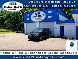 2017 Chrysler Pacifica LX 2C4RC1CG1HR764955 2017 Chrysler Pacifica LX