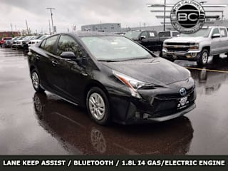 2017 Toyota Prius Two JTDKBRFU1H3037182 2017 Toyota Prius Two