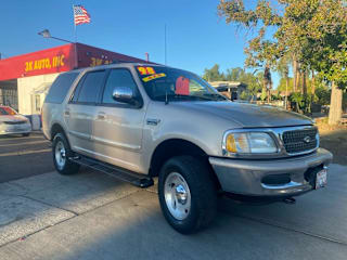 1998 Ford Expedition XLT 1FMPU18L7WLB48575 1998 Ford Expedition XLT