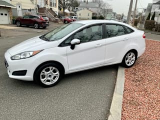 2014 Ford Fiesta 3FADP4BJXEM179426 2014 Ford Fiesta