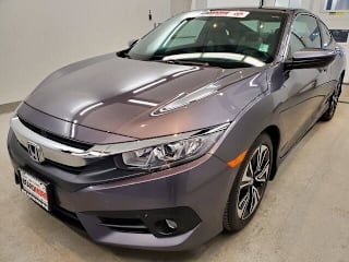 2017 Honda Civic EX-T 2HGFC3B3XHH352697 2017 Honda Civic EX-T
