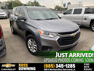 2018 Chevrolet Traverse LS 1GNERFKW9JJ252767 2018 Chevrolet Traverse LS