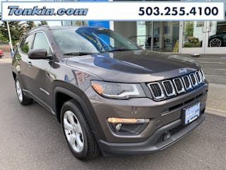 2018 Jeep Compass Latitude 3C4NJCBBXJT263135 2018 Jeep Compass Latitude