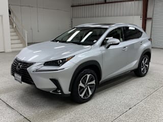 2018 Lexus NX 300 Base JTJYARBZ4J2093723 2018 Lexus NX 300 Base