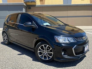 2017 Chevrolet Sonic LT Auto 1G1JD6SHXH4177604 2017 Chevrolet Sonic LT Auto