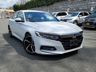 2018 Honda Accord Sport 1HGCV1F36JA128746 2018 Honda Accord Sport