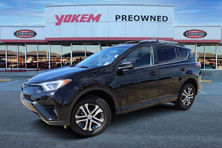 2018 Toyota RAV4 LE 2T3ZFREV9JW480471 2018 Toyota RAV4 LE