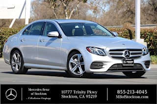2018 Mercedes-Benz E-Class E 300 WDDZF4JB1JA359971 2018 Mercedes-Benz E-Class E 300