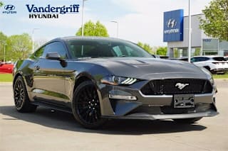 2019 Ford Mustang 1FA6P8CFXK5192673 2019 Ford Mustang