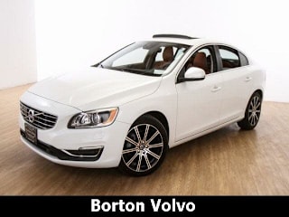 2017 Volvo S60 LYV402TM1HB153254 2017 Volvo S60