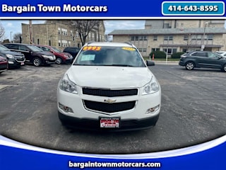 2011 Chevrolet Traverse LS 1GNKVFED9BJ272463 2011 Chevrolet Traverse LS