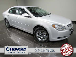 2010 Chevrolet Malibu 1G1ZC5EB2AF126423 2010 Chevrolet Malibu