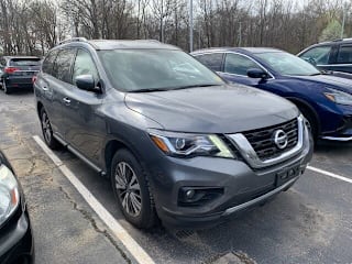 2019 Nissan Pathfinder 5N1DR2MN3KC596081 2019 Nissan Pathfinder