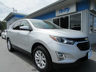 2019 Chevrolet Equinox LT 2GNAXUEV0K6301882 2019 Chevrolet Equinox LT