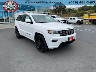 2018 Jeep Grand Cherokee Altitude 1C4RJFAG6JC358495 2018 Jeep Grand Cherokee Altitude