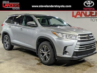 2019 Toyota Highlander LE 5TDBZRFHXKS964492 2019 Toyota Highlander LE