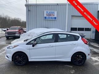 2019 Ford Fiesta ST Line 3FADP4DJXKM139680 2019 Ford Fiesta ST Line
