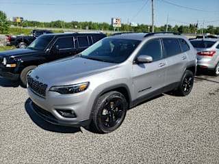 2019 Jeep Cherokee Latitude Plus 1C4PJMLB0KD322066 2019 Jeep Cherokee Latitude Plus
