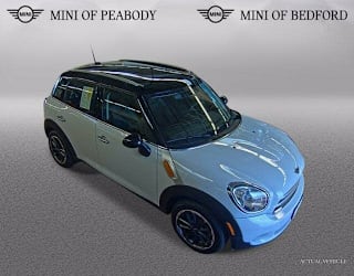 2016 MINI Countryman WMWZB3C50GWR49109 2016 MINI Countryman