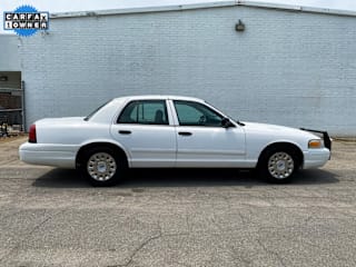 2004 Ford Crown Victoria Police Interceptor 2FAHP71W04X172326 2004 Ford Crown Victoria Police Interceptor