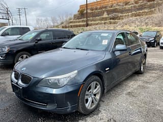 2010 BMW 5 Series WBANV1C58AC389648 2010 BMW 5 Series