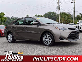 2018 Toyota Corolla L 5YFBURHE1JP781829 2018 Toyota Corolla L