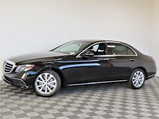 2017 Mercedes-Benz E-Class E 300 WDDZF4JB1HA077064 2017 Mercedes-Benz E-Class E 300
