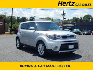 2018 Kia Soul + KNDJP3A51J7532247 2018 Kia Soul +