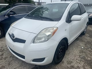 2009 Toyota Yaris Base JTDJT903995276008 2009 Toyota Yaris Base