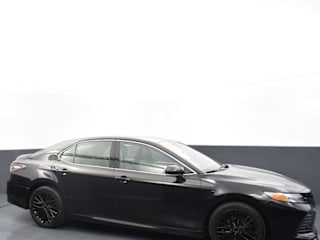 2018 Toyota Camry XLE 4T1B11HK8JU104792 2018 Toyota Camry XLE
