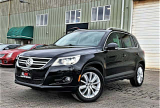 2009 Volkswagen Tiguan SE 4Motion WVGBV75N29W528197 2009 Volkswagen Tiguan SE 4Motion