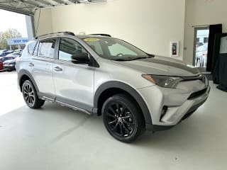 2018 Toyota RAV4 2T3WFREV2JW407431 2018 Toyota RAV4