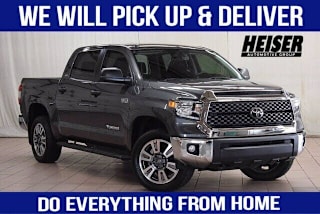 2018 Toyota Tundra SR5 5TFDW5F14JX742343 2018 Toyota Tundra SR5