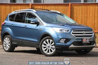 2018 Ford Escape Titanium 1FMCU9J97JUB74429 2018 Ford Escape Titanium