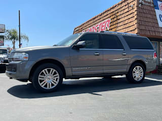 2011 Lincoln Navigator L 5LMJJ3J59BEJ08595 2011 Lincoln Navigator L