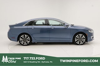 2018 Lincoln MKZ 3LN6L5FC2JR602556 2018 Lincoln MKZ