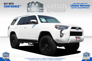2018 Toyota 4Runner SR5 Premium JTEBU5JR8J5539022 2018 Toyota 4Runner SR5 Premium